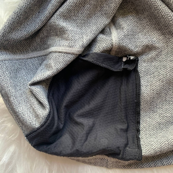Lululemon Full Tilt Half Zip Gray - Picture 6 of 11